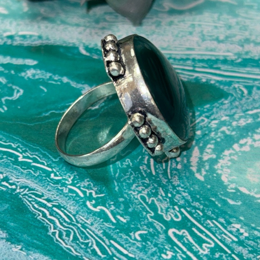 Green Chalcedony Silver Ring - image 4